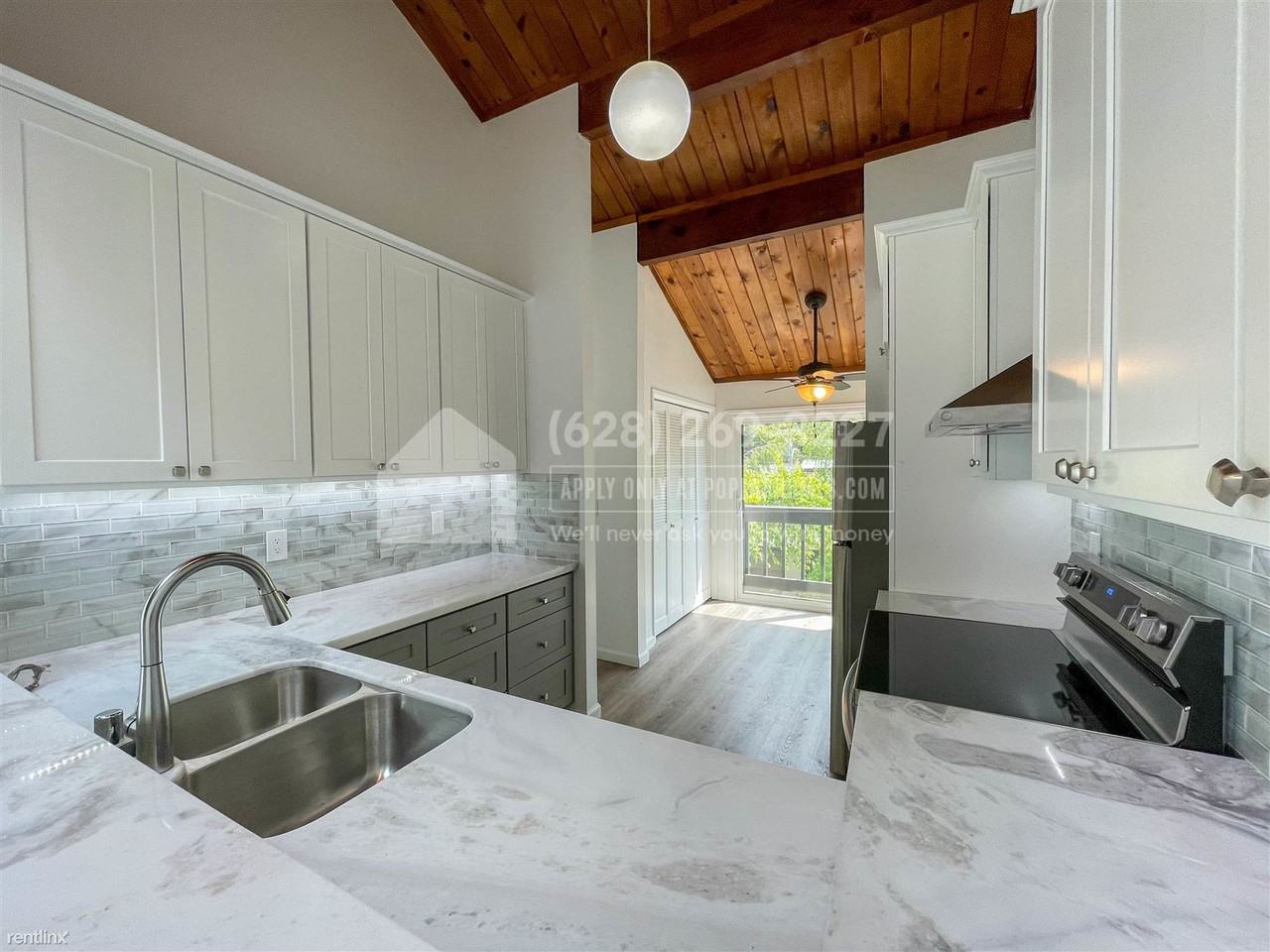 2301 Ticonderoga Dr - Photo 3 of 10