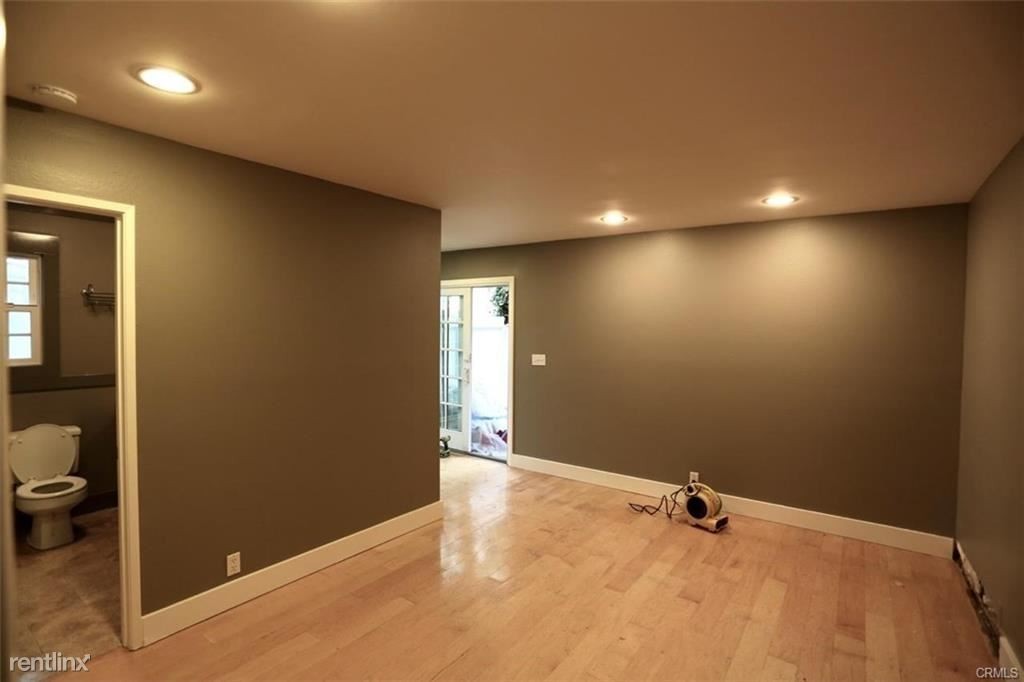 2094 Cortez - Photo 3 of 10