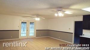 7829 Sandpiper Park Dr - Photo 2 of 19