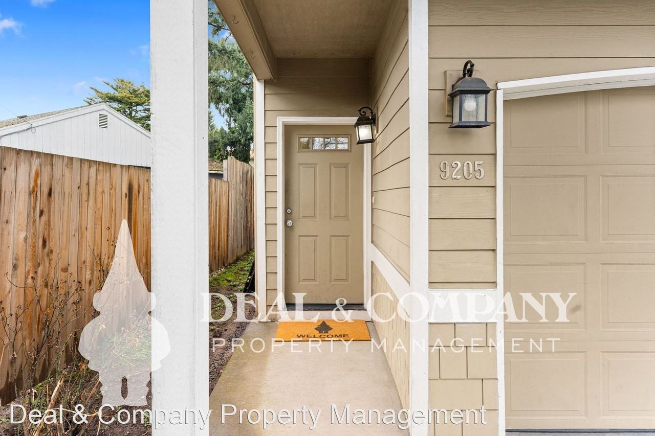 9205 N Macrum Ave - Photo 2 of 20