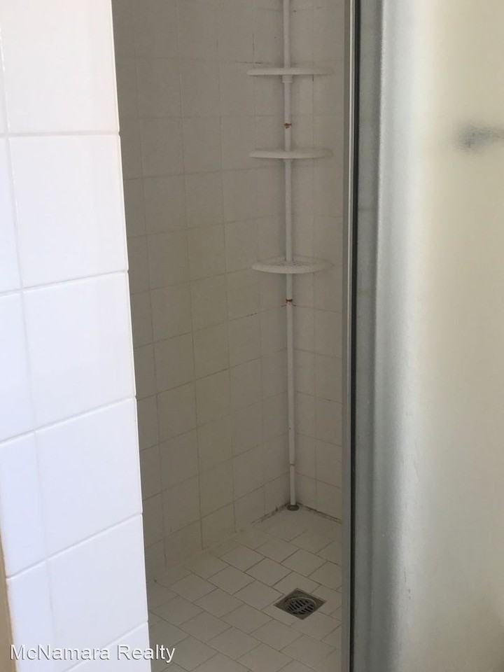 451 N Chorro St - Photo 3 of 14