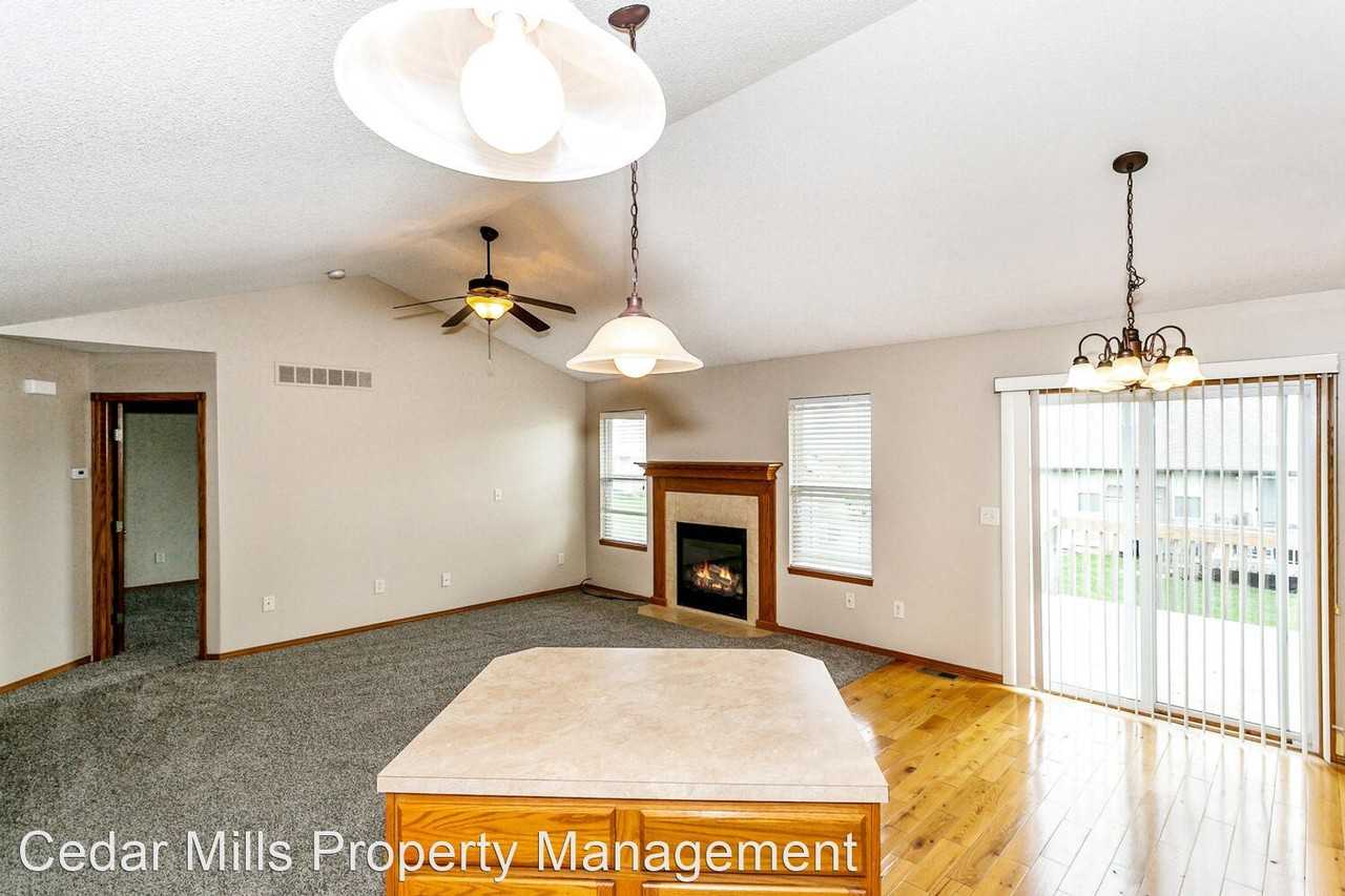 Ironhorse Duplexes - Photo 3 of 24