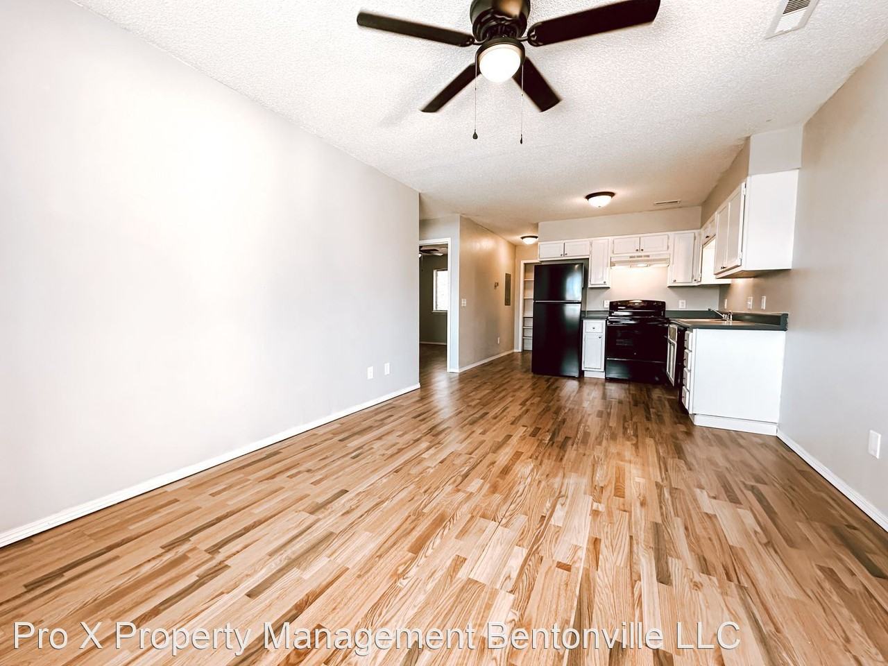 1037-1045 Happy Hollow - Photo 3 of 28