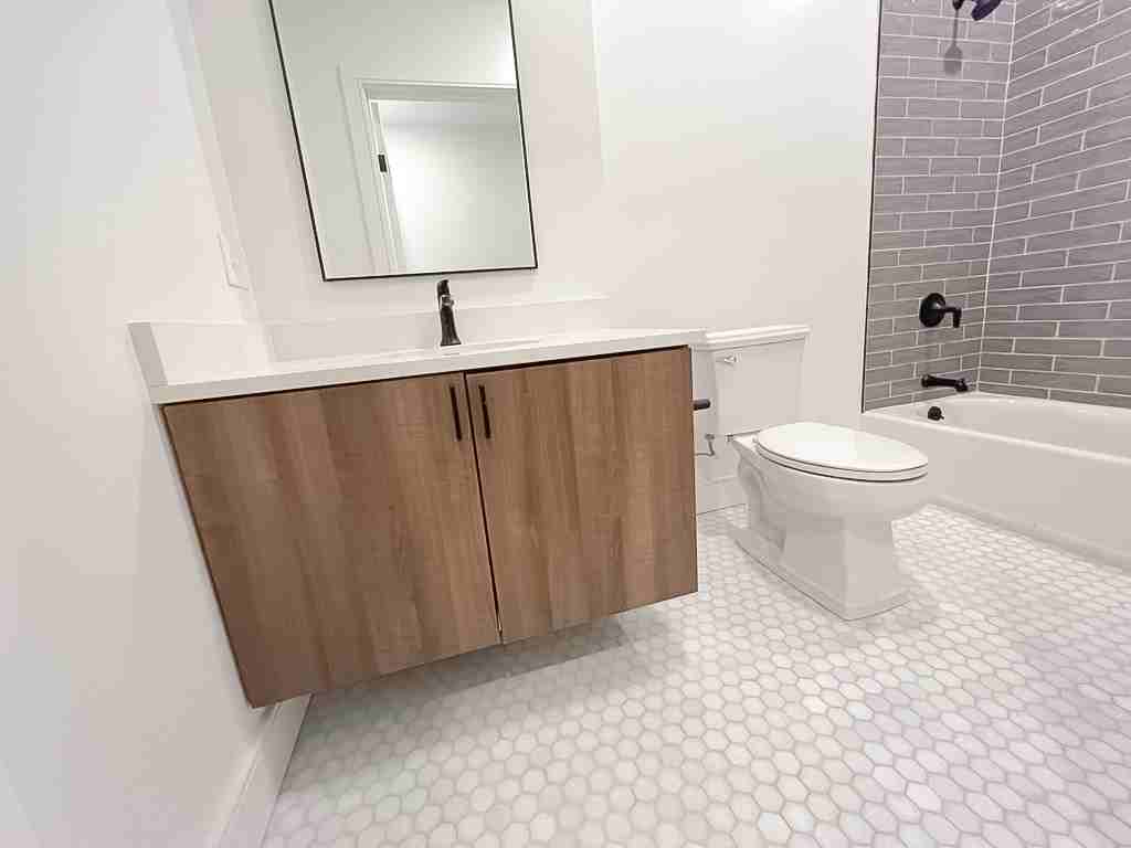 33 Ward St #3 - Photo 6 of 11