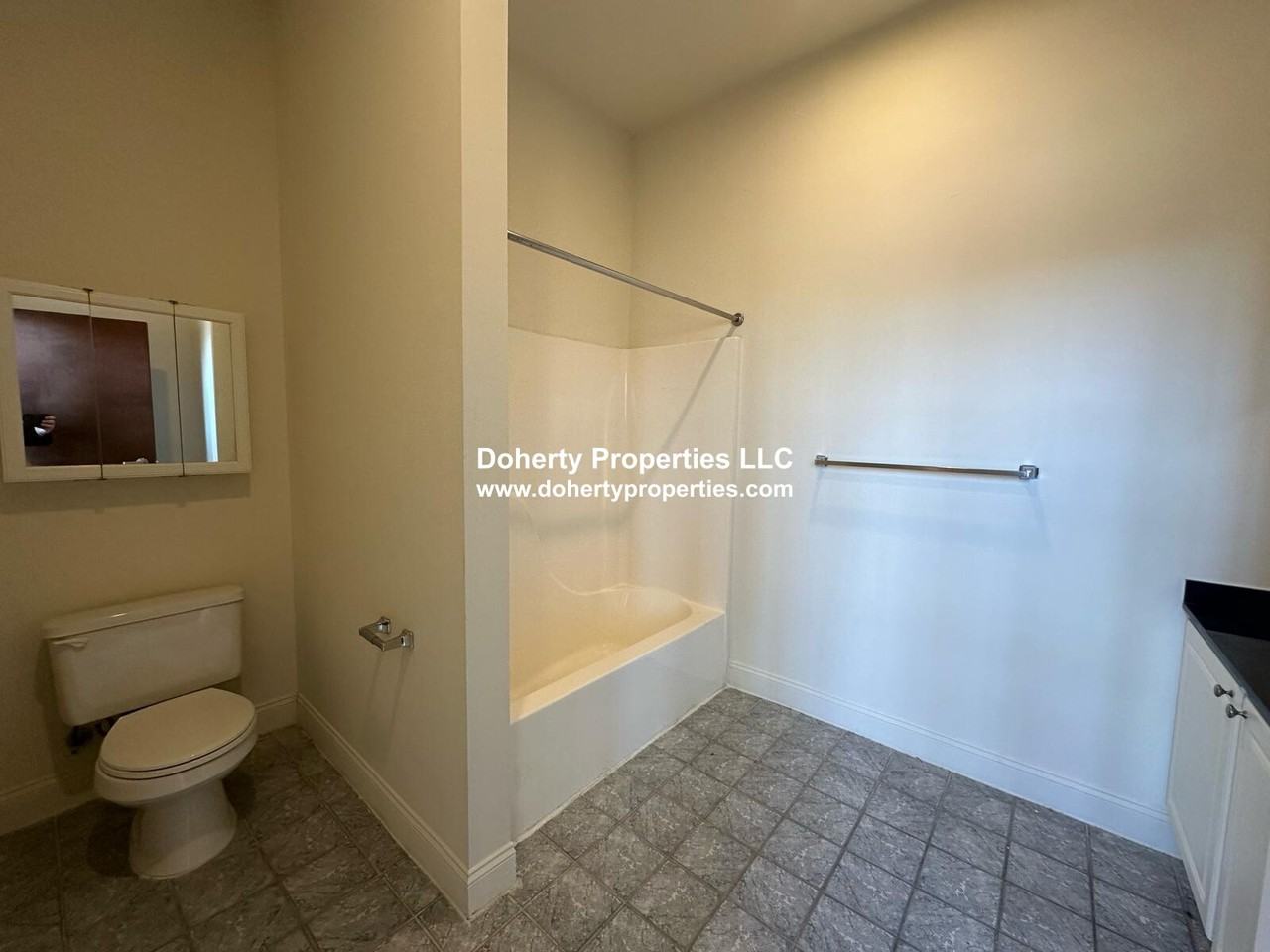 305 Dutton St #224 - Photo 2 of 6