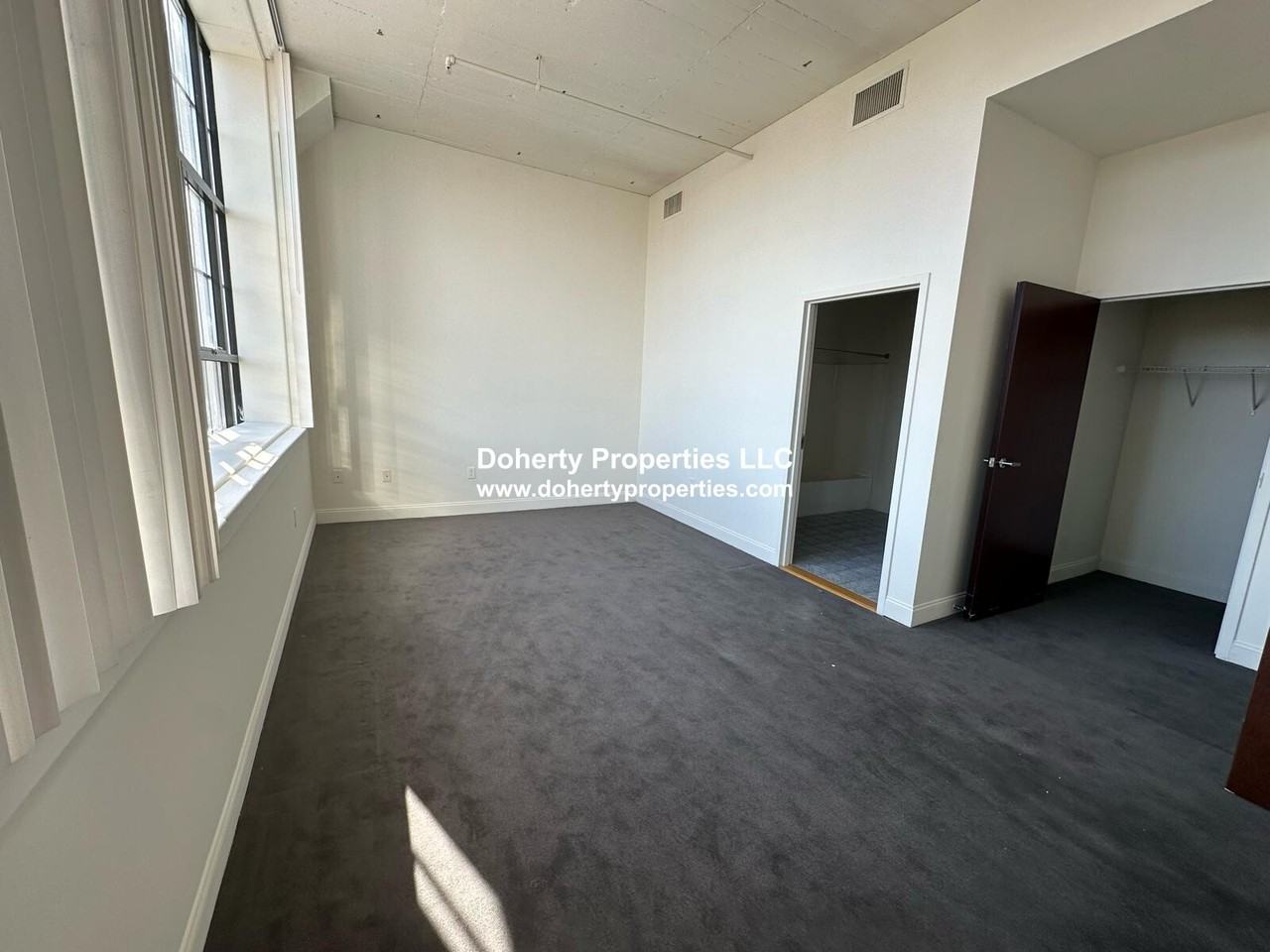 305 Dutton St #224 - Photo 3 of 6