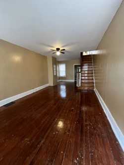 104 Ashton St - Photo 3 of 9