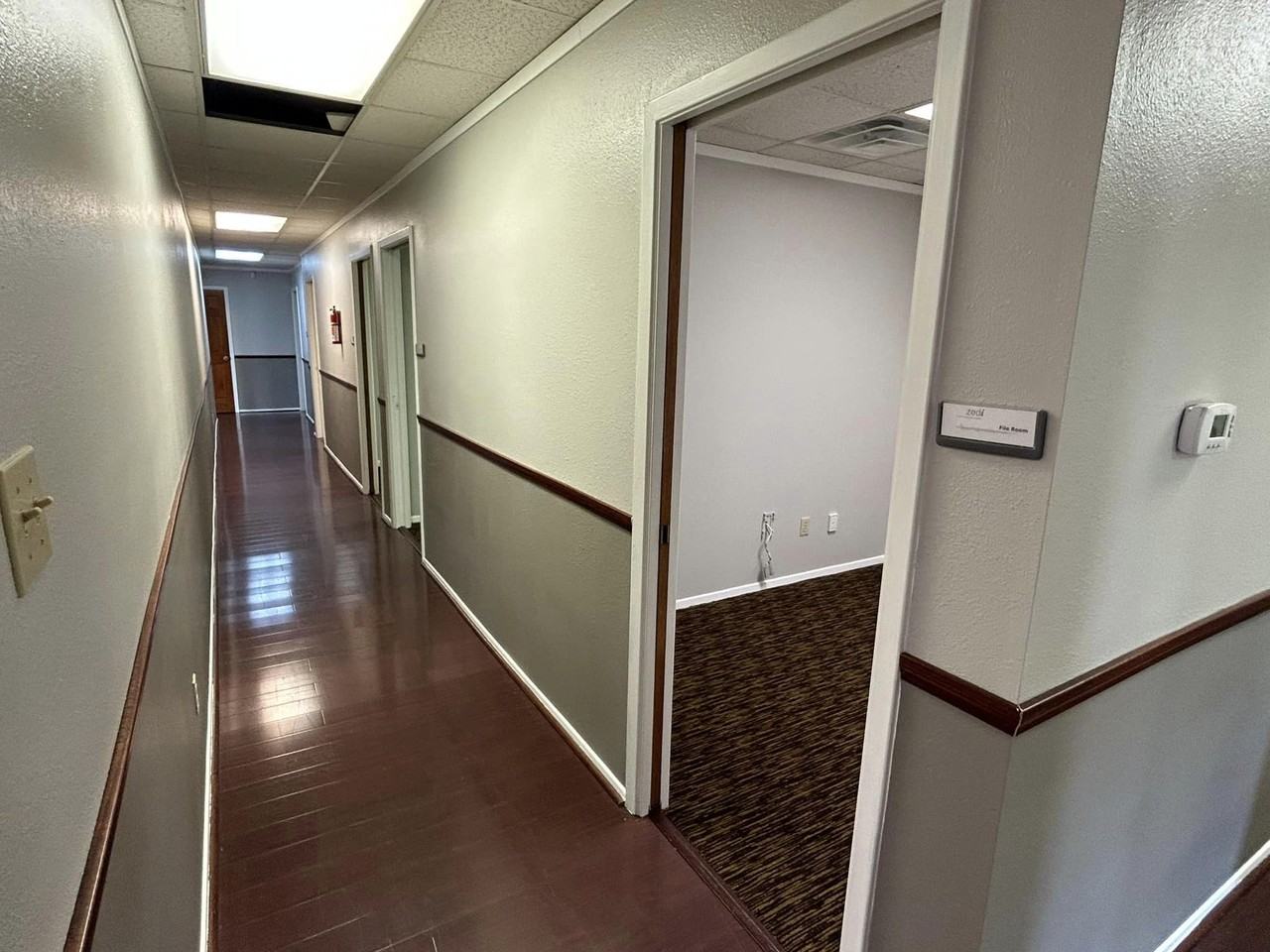 2308 E End Blvd S - Photo 3 of 6