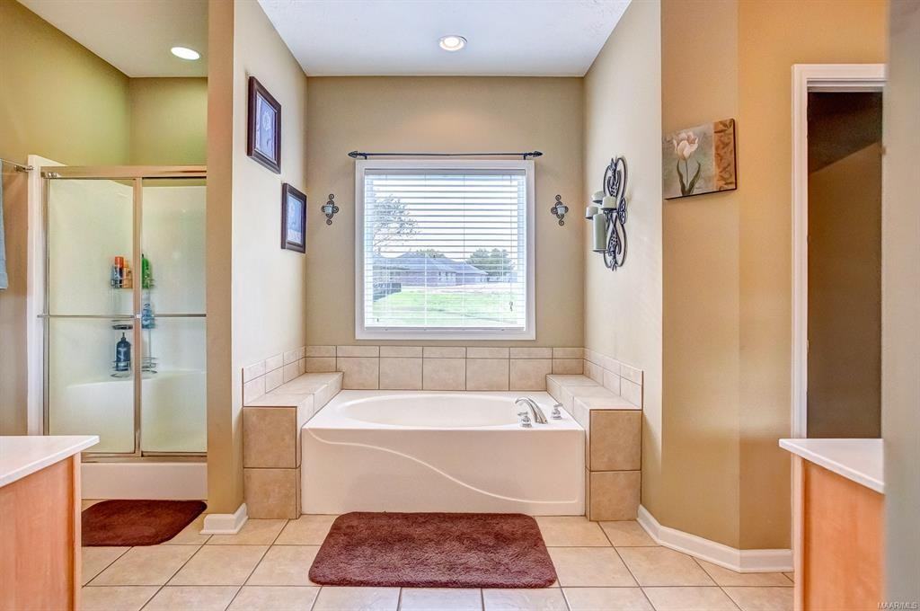 4272 Abbotts Walk - Photo 7 of 12