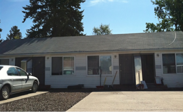 1120 Milton St - Photo 2 of 5