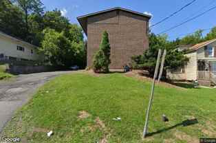 907 1/2 Willis Ave - Photo 1 of 1