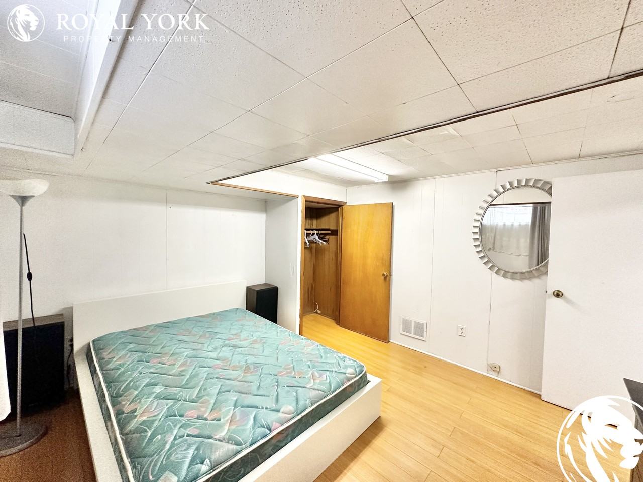 222 Warfield Drive, North York, Ontario M2J 3S3 Apartments 22