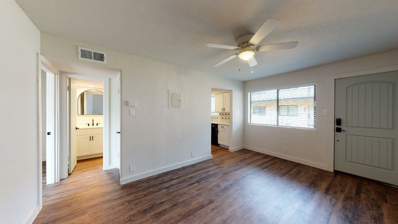 Pavilion at Bishop Ridge - Photo 2 of 36