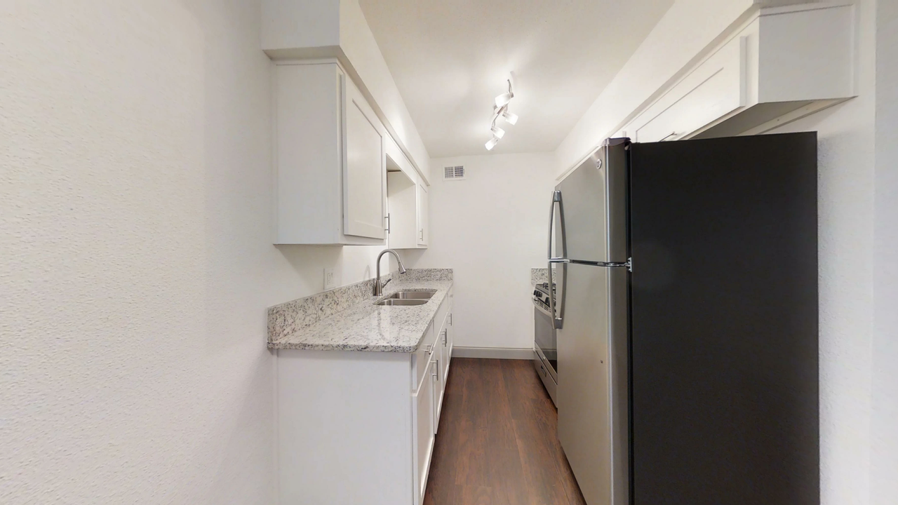 The Apollo at Bishop Ridge - Photo 3 of 27