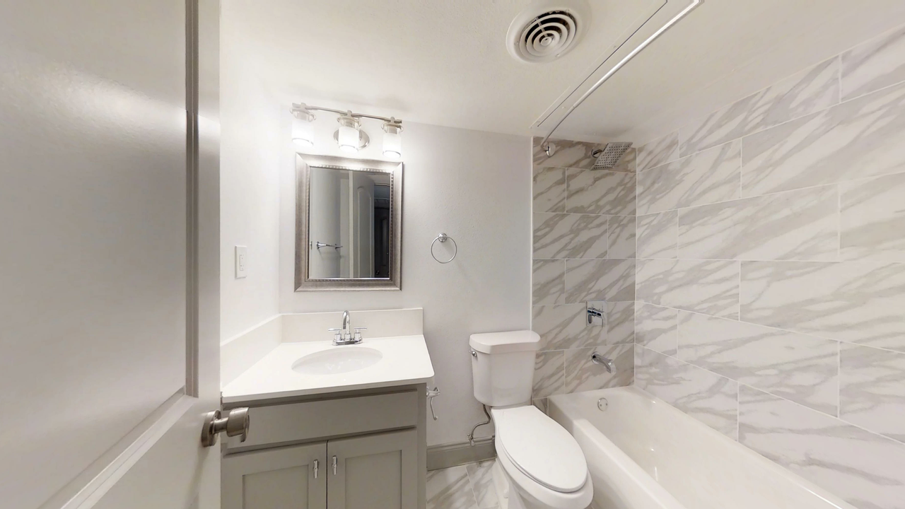 The Apollo at Bishop Ridge - Photo 6 of 27