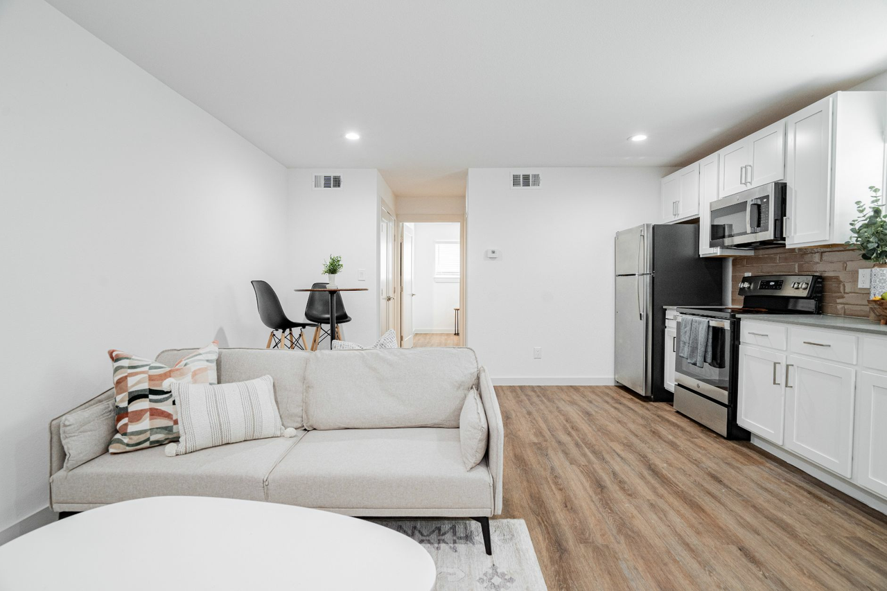 Crawford Corner - Photo 2 of 29