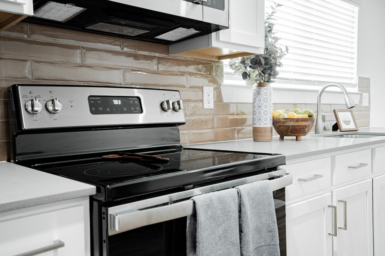 Crawford Corner - Photo 5 of 29