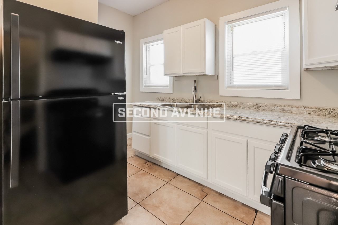 1929 N 28th St - Photo 2 of 15