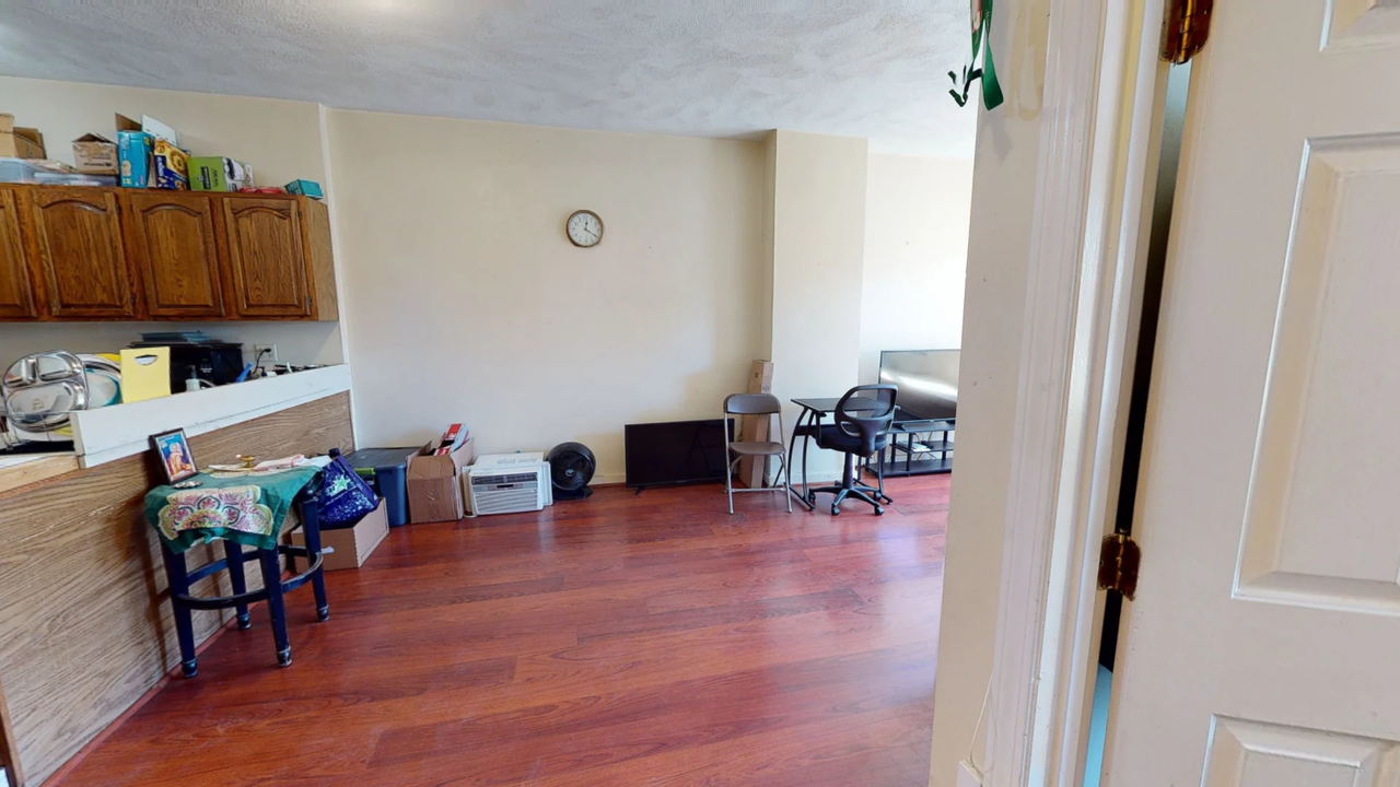 18 S Huntington Ave #2 - Photo 2 of 9