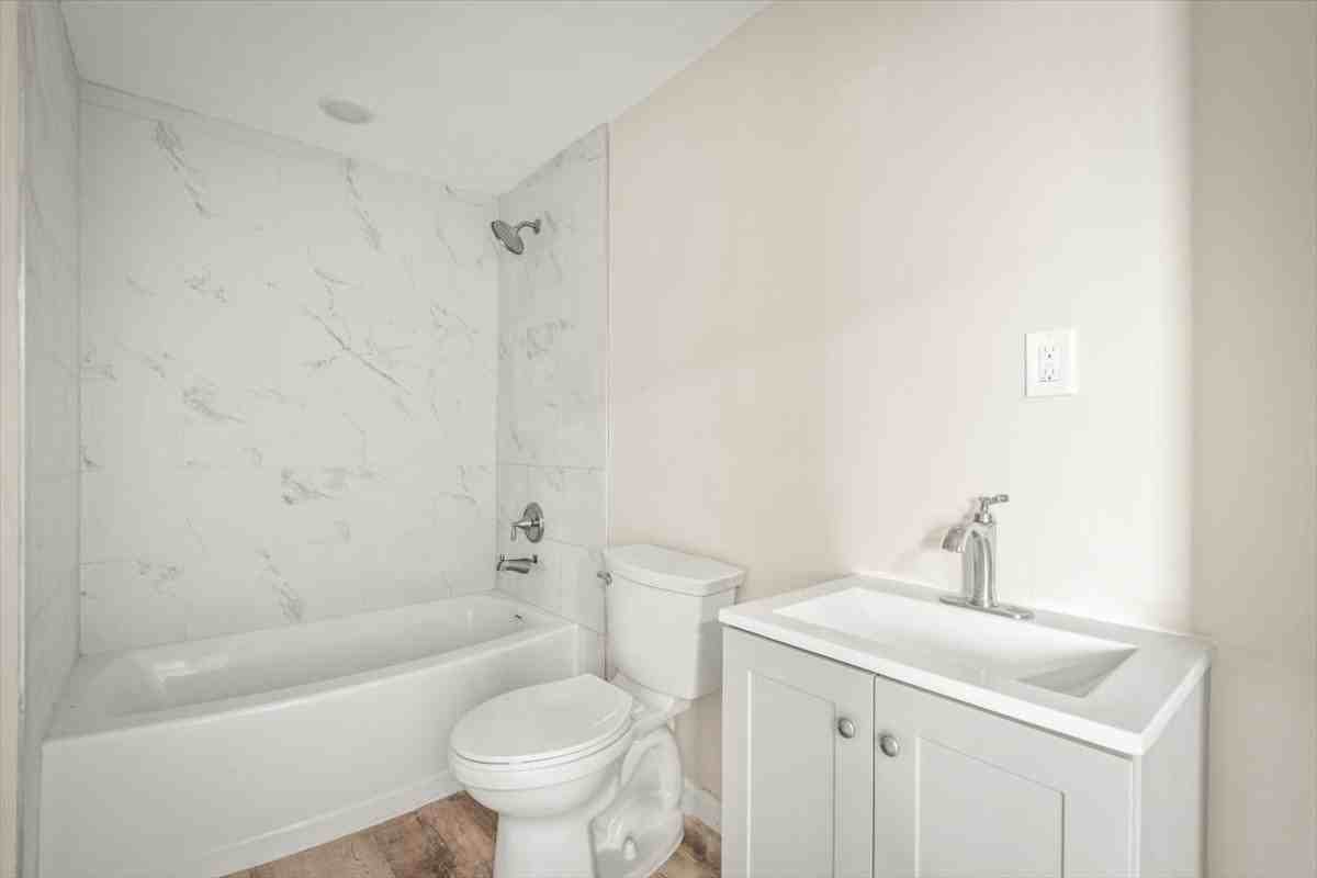 525 New Berlin Rd #NA - Photo 6 of 20