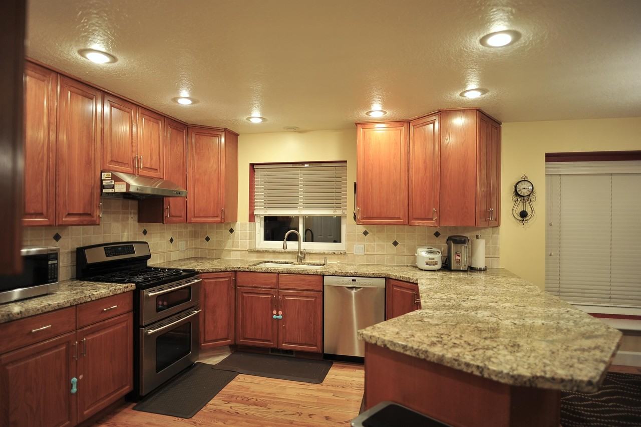 6943 S Hollow Ridge Rd #1 - Photo 4 of 16