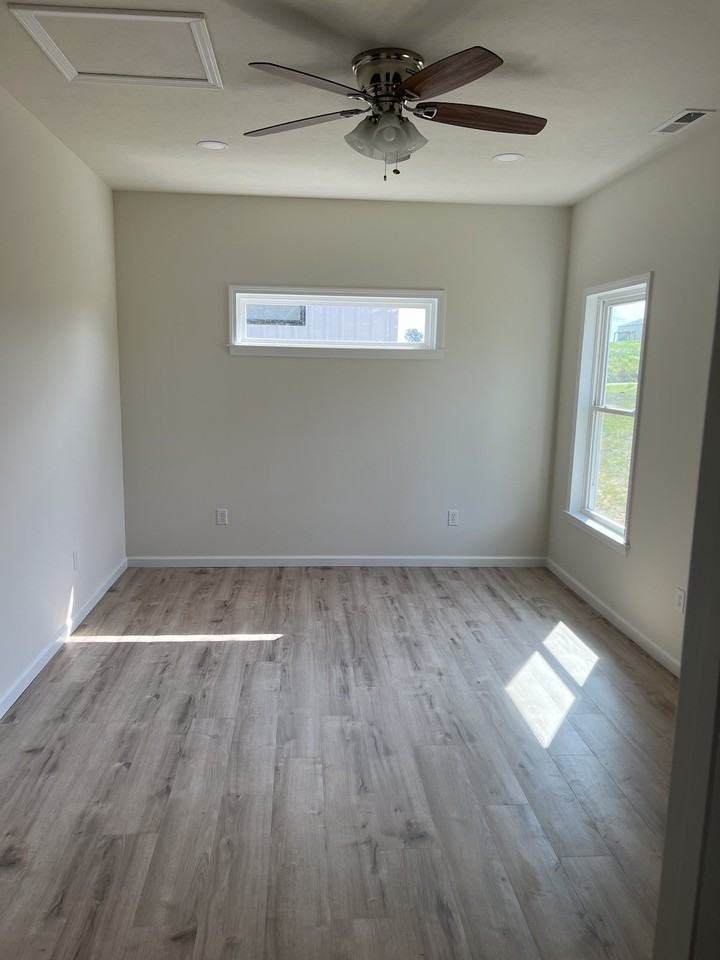 1 Longbranch Rd #NA - Photo 2 of 5