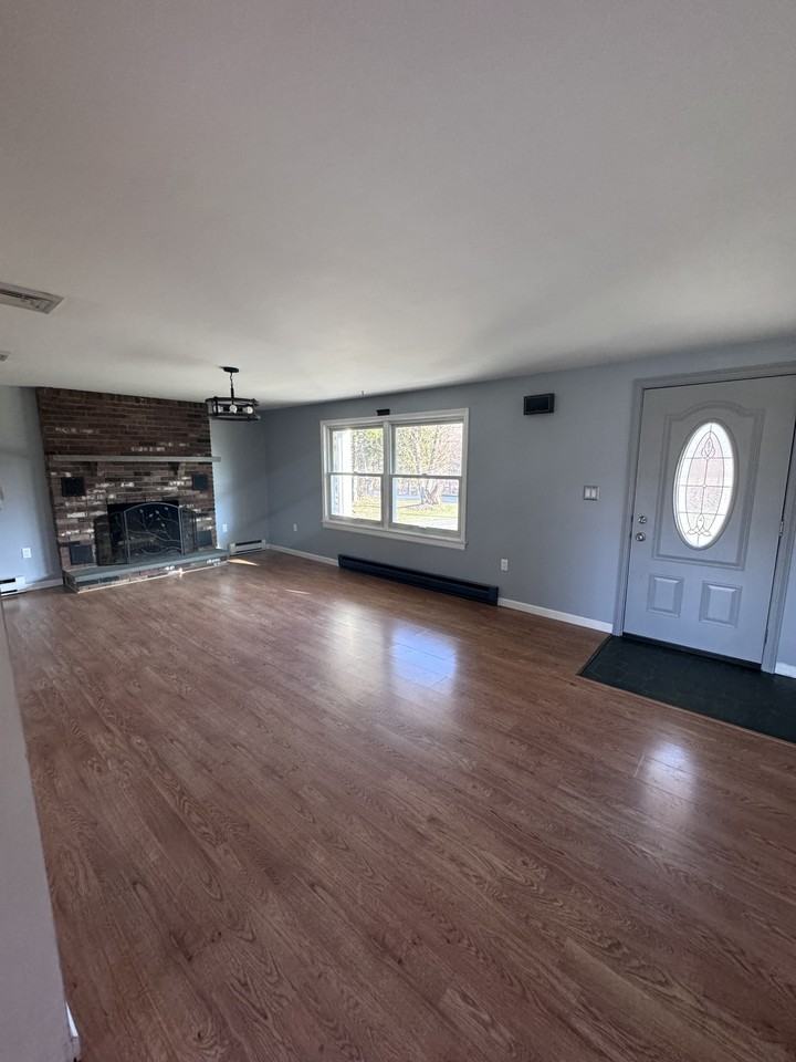 257 North Rd #NA - Photo 3 of 9