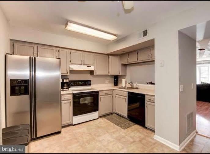 9668 Hastings Dr #9668 - Photo 3 of 8