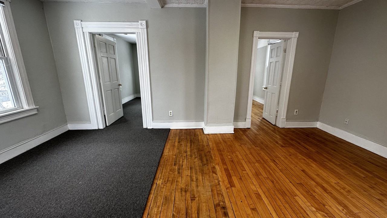 643 Watson Ave #2 - Photo 4 of 16