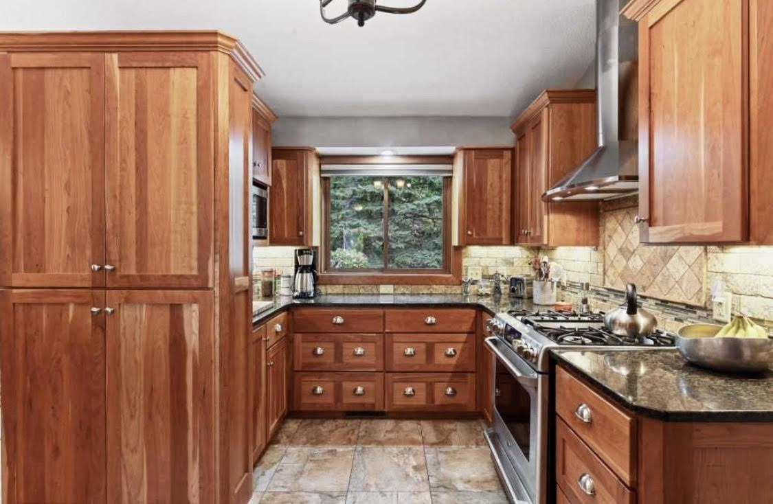 6471 Bay Dr #0 - Photo 2 of 34