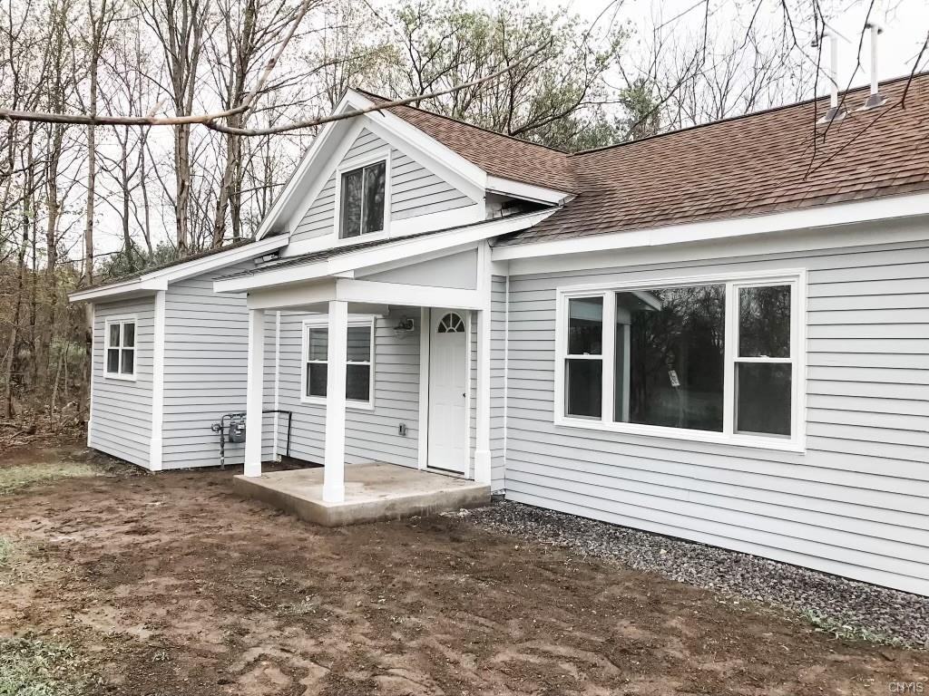 90 Lyndon Rd - Photo 2 of 17