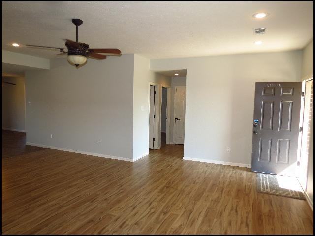 14 Cody Ln - Photo 3 of 10