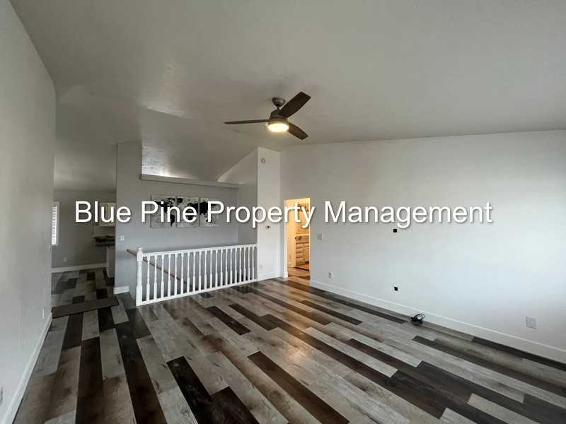 2549 E 97th N - Photo 2 of 22
