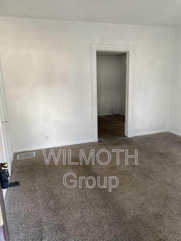 68 N 7th Ave - Photo 2 of 8