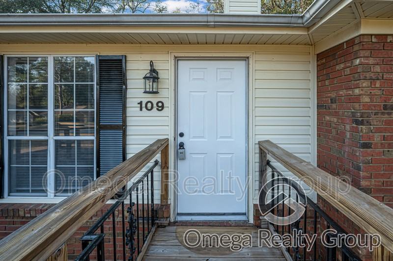 109 Rambling Way - Photo 6 of 35