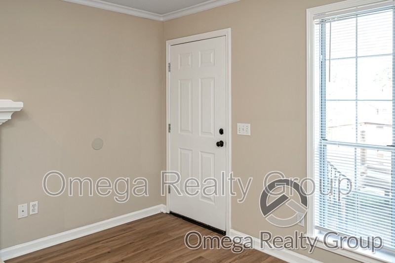 109 Rambling Way - Photo 7 of 35