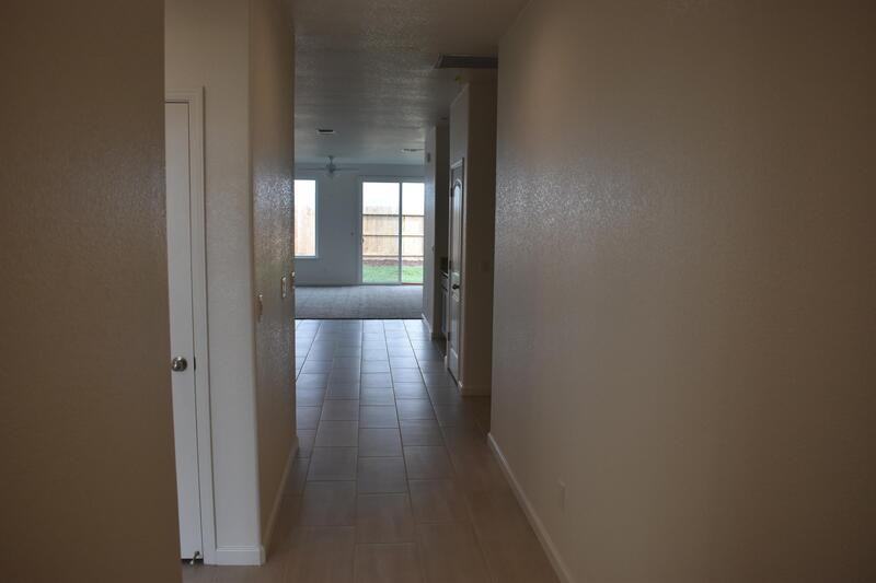 4617 Irma Dr - Photo 5 of 30