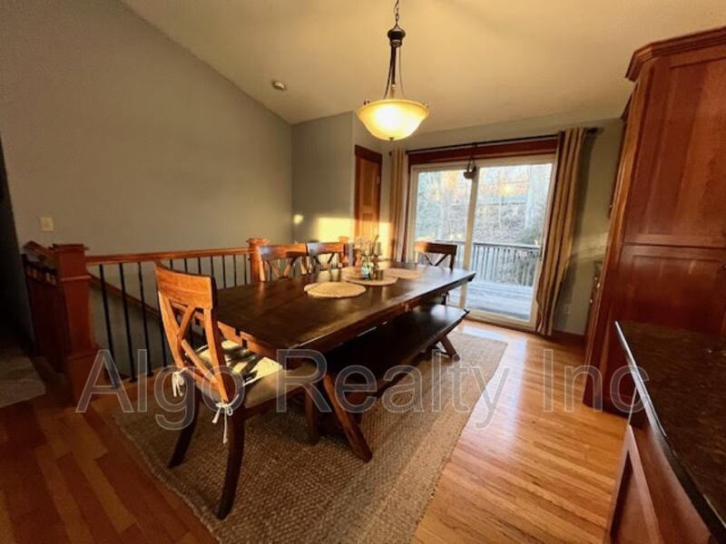 6471 Bay Dr - Photo 3 of 34