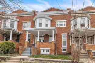 810 Brooks Ln - Photo 1 of 1