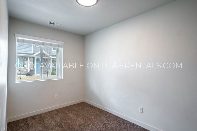 204 Ne - Photo 4 of 29