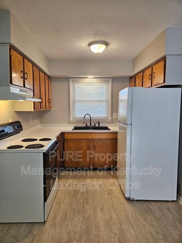 3510 Lansdowne Dr #A - Photo 6 of 16