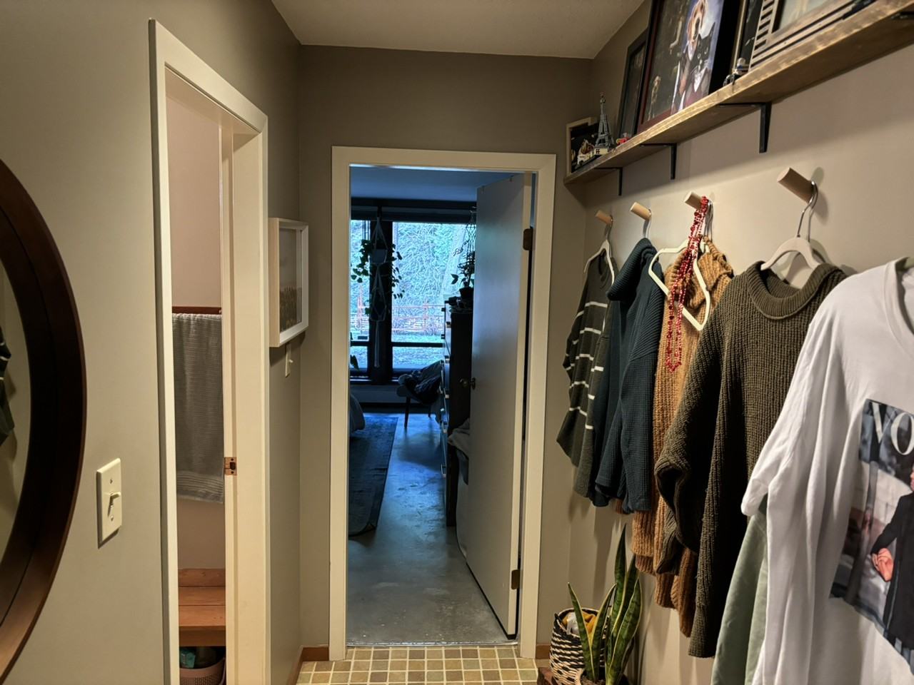 1787 Riverside Dr - Photo 2 of 8