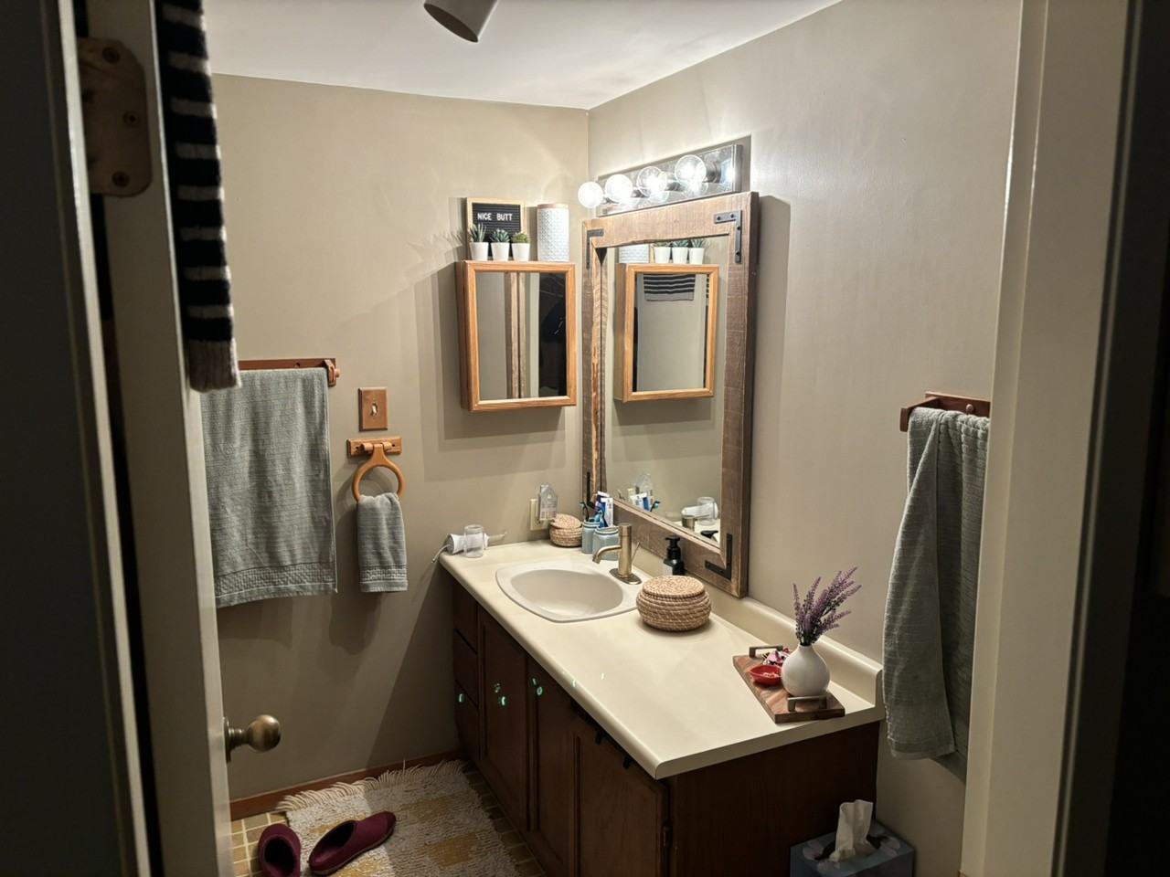 1787 Riverside Dr - Photo 3 of 8