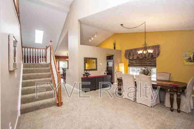 9475 Wayne Brown Dr - Photo 2 of 26