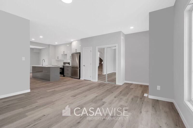 4305 38 St #MAIN - Photo 7 of 22