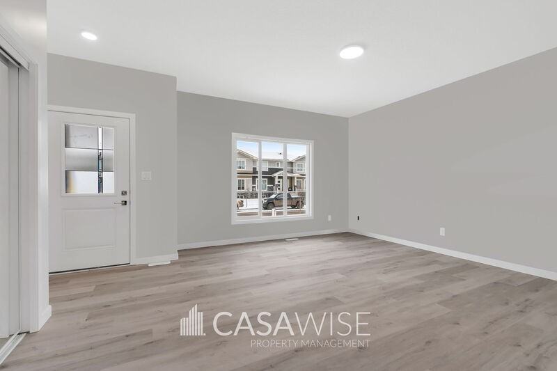 4305 38 St #MAIN - Photo 5 of 22