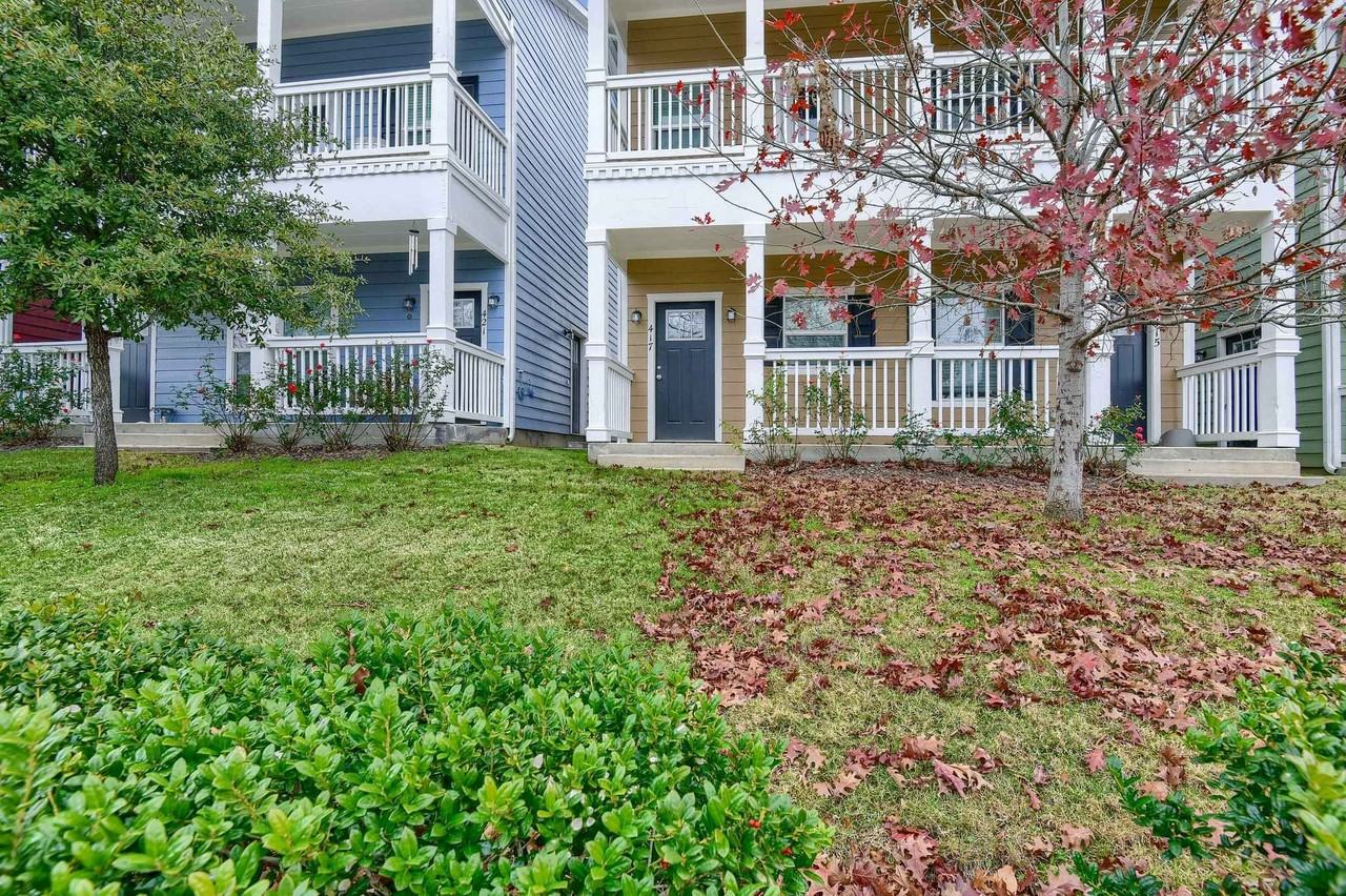 417 North Woods Street - Photo 2 of 41