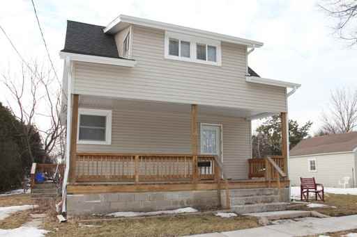 1532 N Washington Ave - Photo 2 of 19