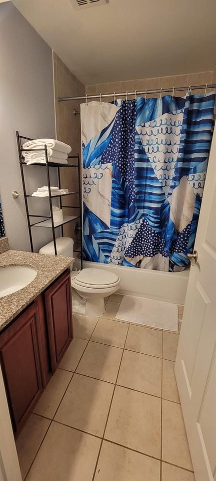 1282 Beach Boulevard - Ginas - Photo 6 of 10