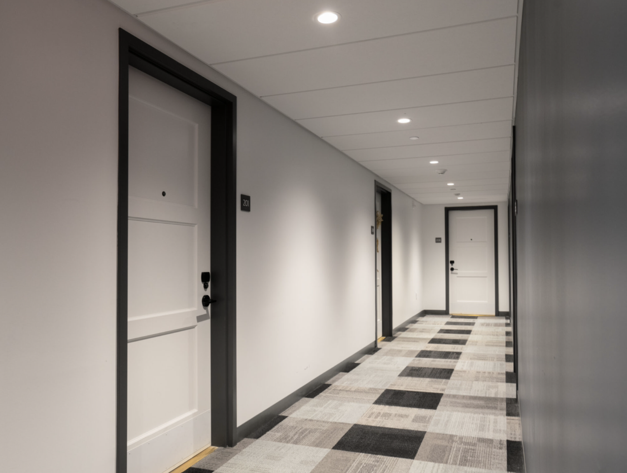 102 Hemenway St #304 - Photo 5 of 11